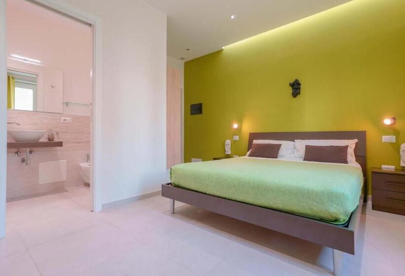 Номер Стандарт, Insula B&b