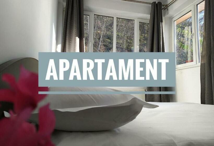 اتاق استاندارد با بالکن, Hillside