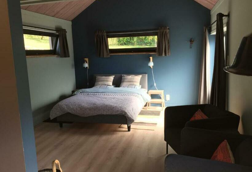 اتاق استاندارد, L Atelier