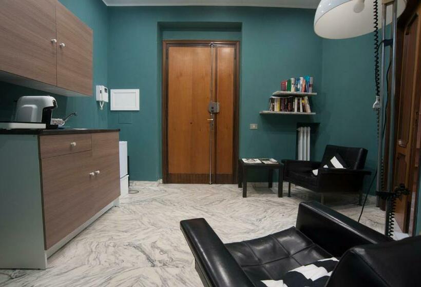 اتاق اکونومی, B&b Le Ortensie