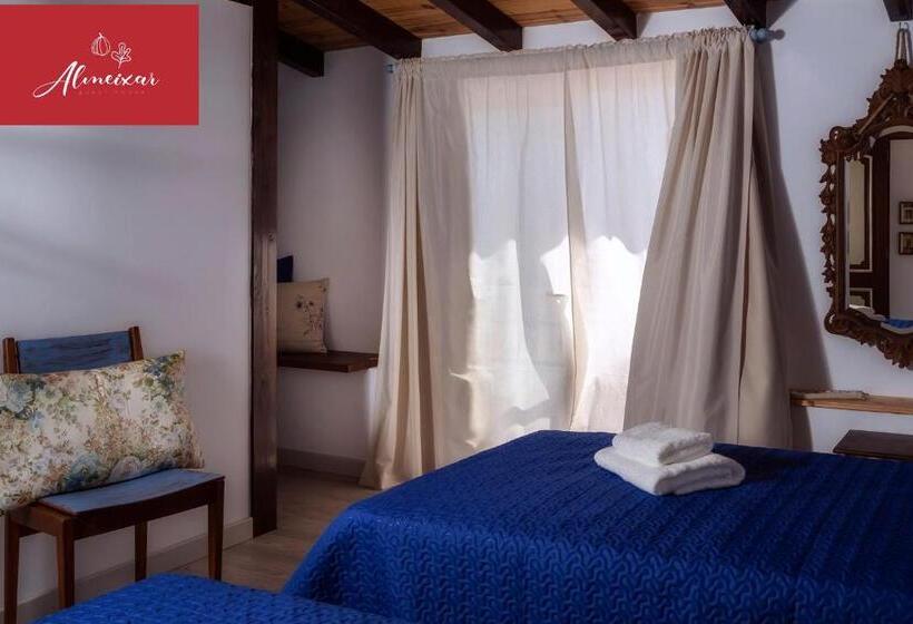 غرفة قياسية, Guest House Almeixar