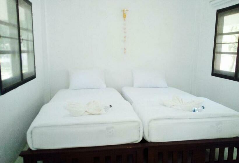 스탠다드 룸, Laytrang Pakmeng Marina Spa And Resort