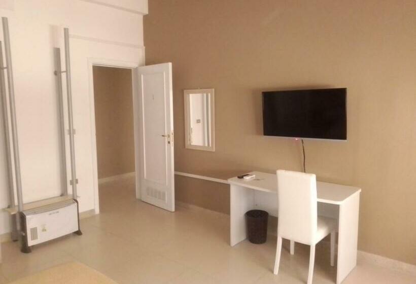 اتاق لوکس, Magna Grecia B&b