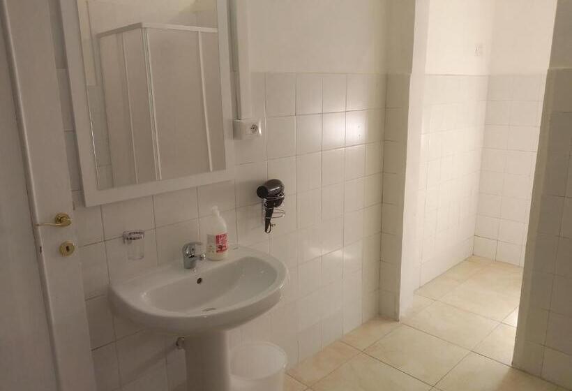 اتاق لوکس, Magna Grecia B&b