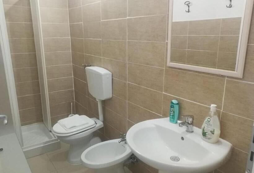 اتاق لوکس, Magna Grecia B&b