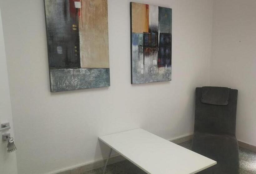 اتاق لوکس, Magna Grecia B&b