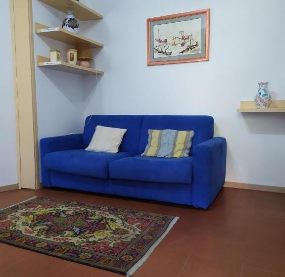 سوییت جونیور, Casa Di Debora