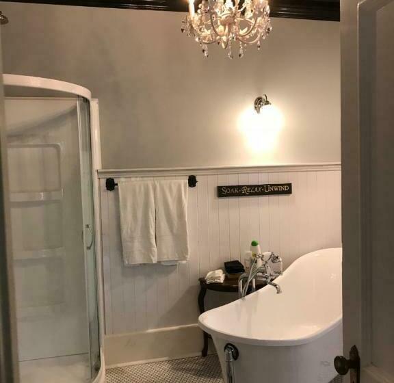 Standard Szoba, Lionheart Guest House