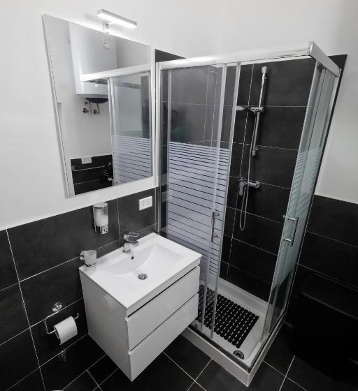 غرفة قياسية رباعية, Pegaso