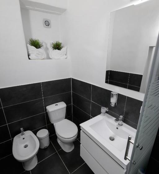 غرفة قياسية رباعية, Pegaso