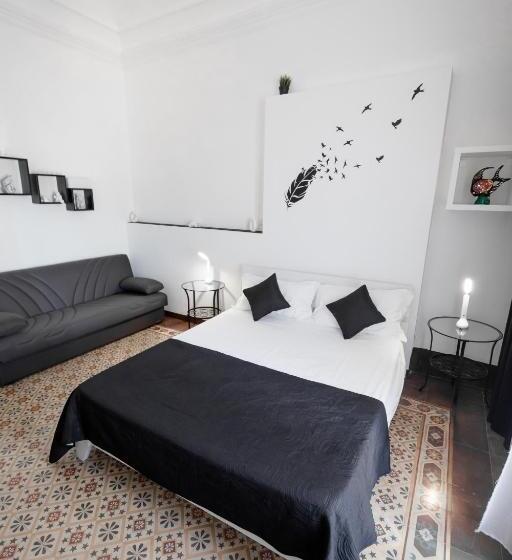 غرفة قياسية رباعية, Pegaso