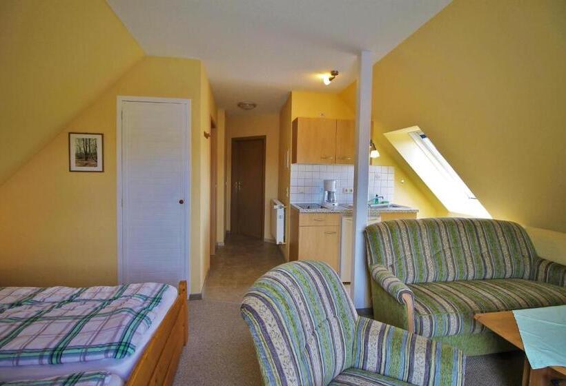 Апартаменты 1 Спальня, Pension Grosser