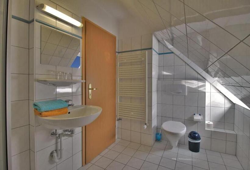 Апартаменты 1 Спальня, Pension Grosser