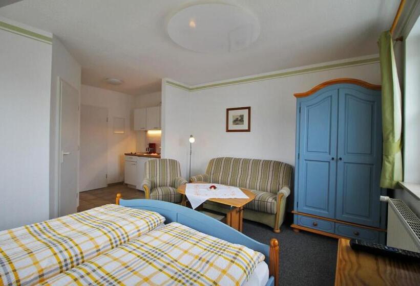 Номер Стандарт, Pension Grosser