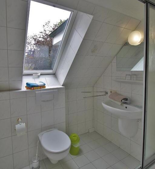 Номер Стандарт, Pension Grosser