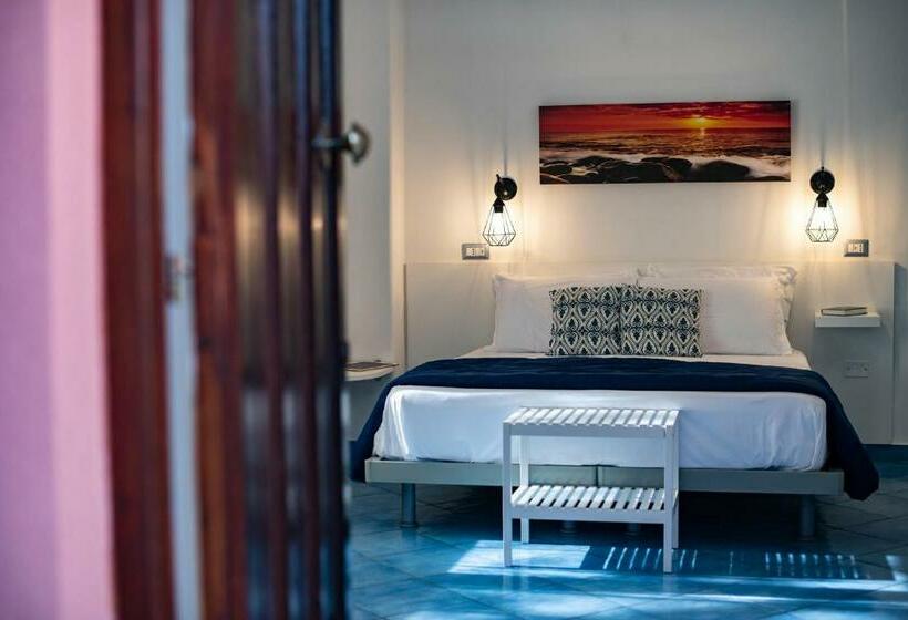 اتاق لوکس, Sonnino B&b