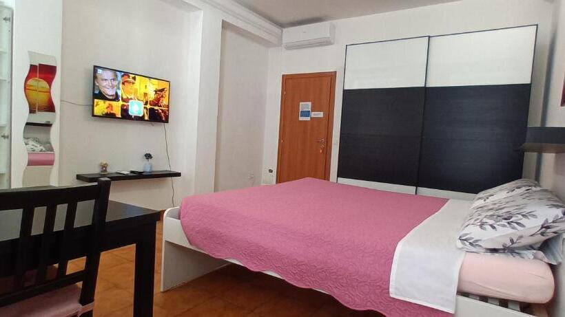 اتاق استاندارد با تخت بزرگ, B&b Superfast