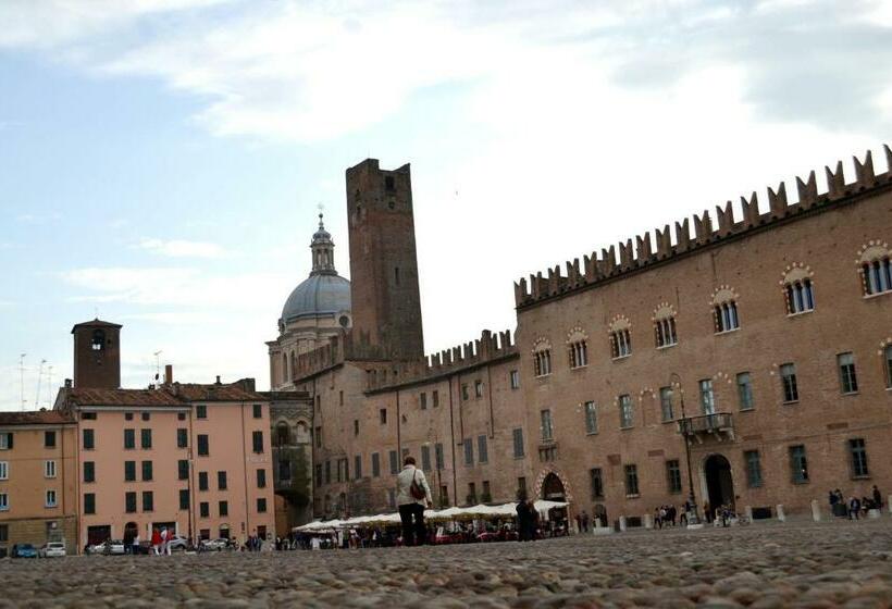 غرفة سوبيريور ثلاثية, Ai Giardini Del Te