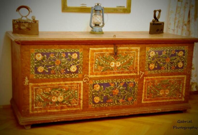 اتاق استاندارد, Casa Szabo