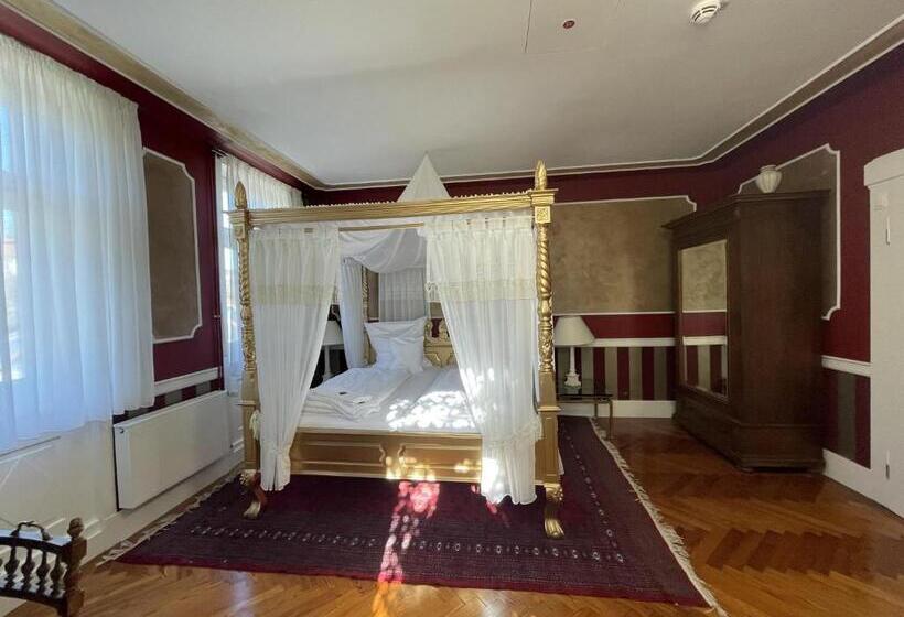 高级套房, Bahnhof Balingen