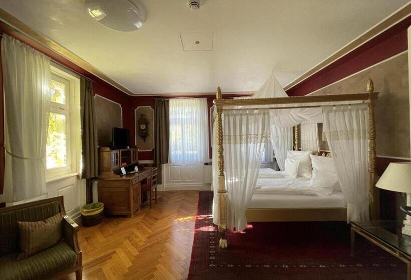 高级套房, Bahnhof Balingen