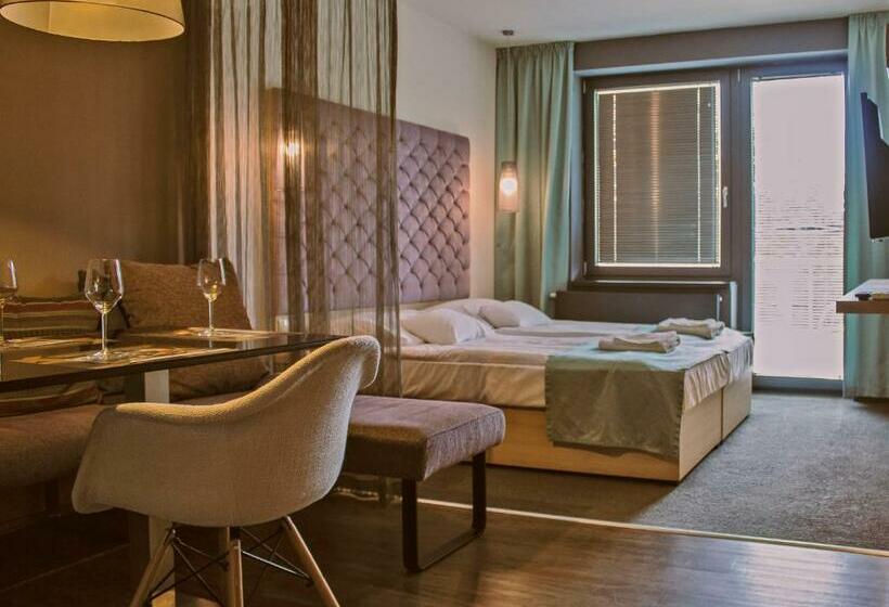 Апартаменты 1 Спальня, Orion Apartman