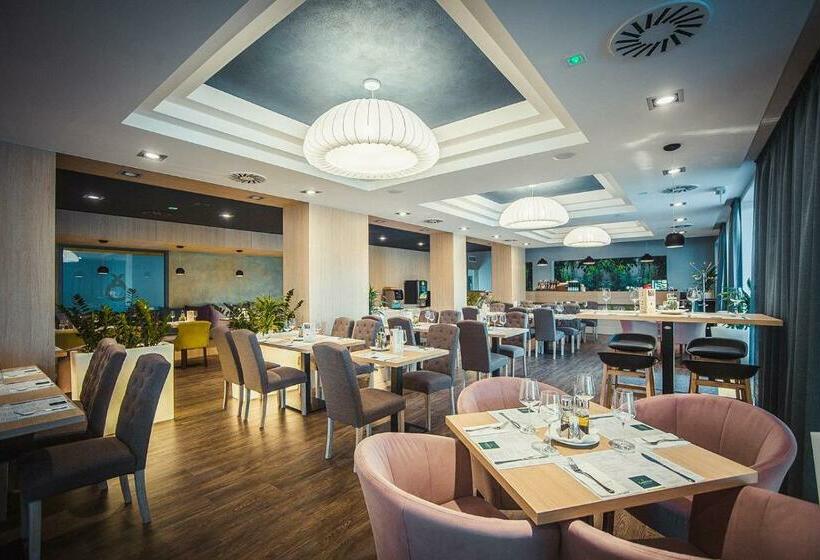 آپارتمان 1 خوابه, Orion Apartman