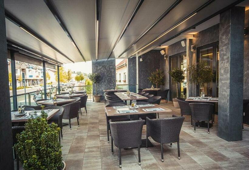 آپارتمان 1 خوابه, Orion Apartman