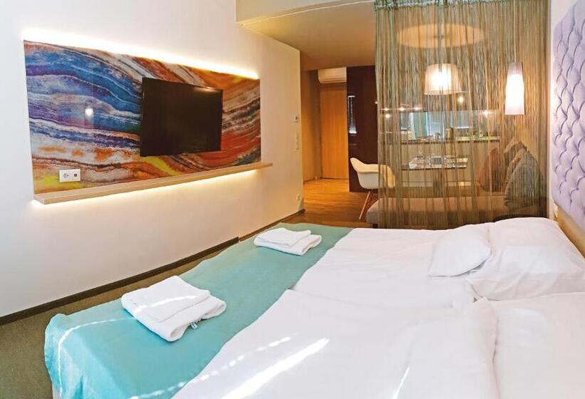 آپارتمان 1 خوابه, Orion Apartman