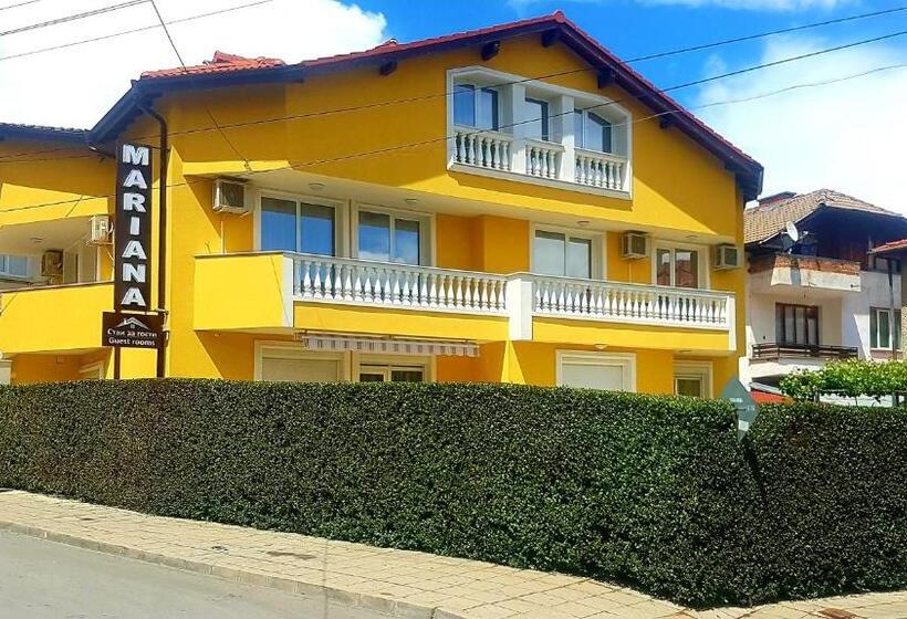 豪华三人间, Mariana Guest House