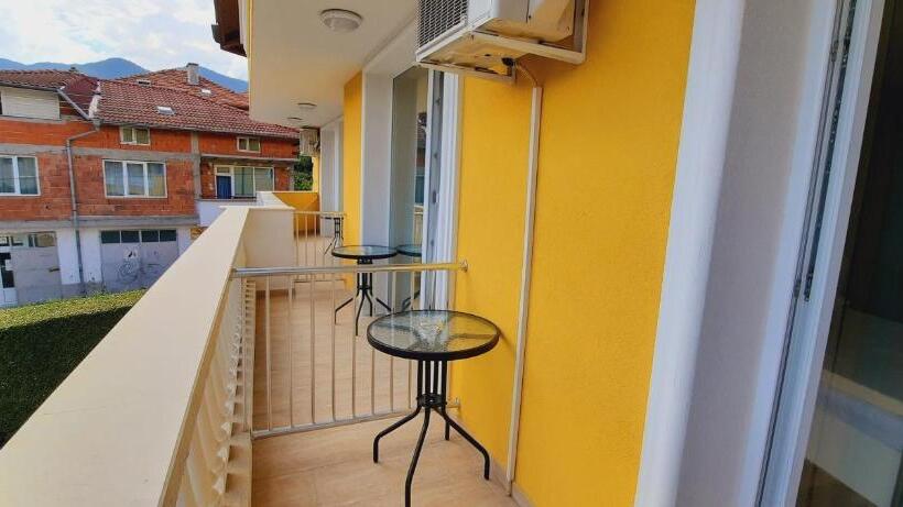 带阳台的豪华间, Mariana Guest House