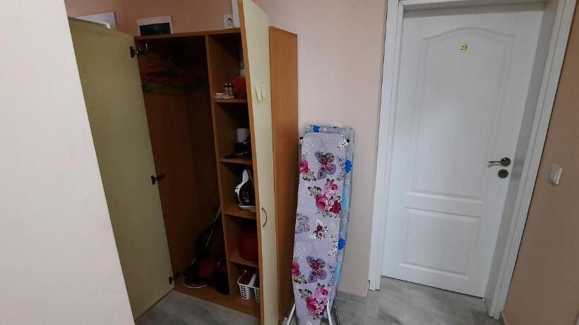 标准间带阳台, Mariana Guest House