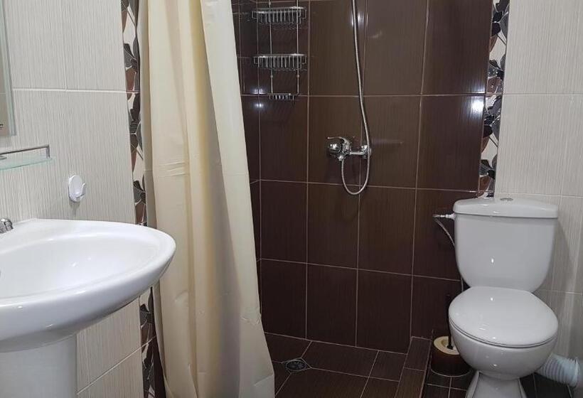 带阳台的豪华间, Mariana Guest House