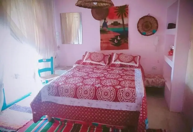 اتاق استاندارد با چشم‌انداز باغ, Rural Guest House فندق البيت الريفي