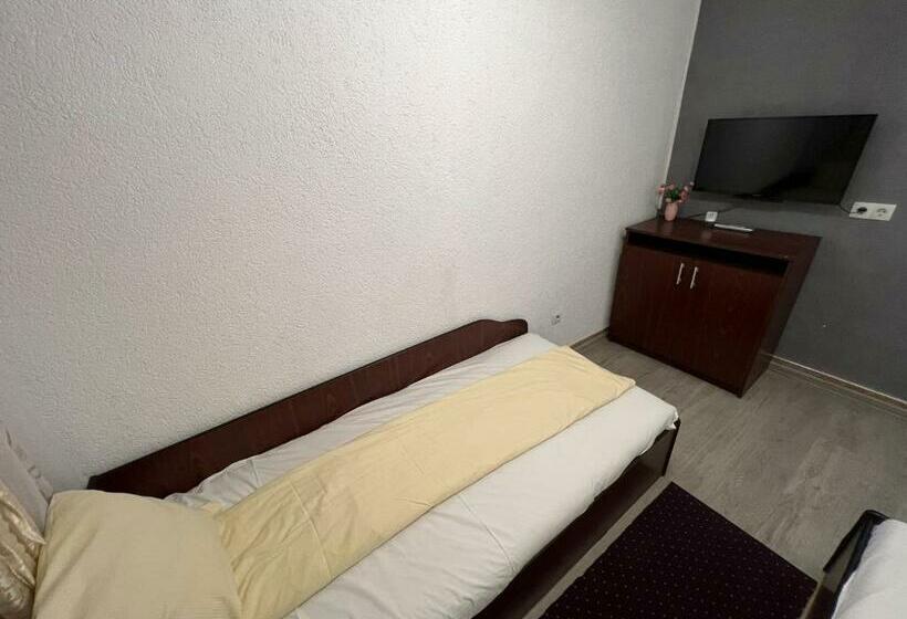 اتاق استاندارد, Vila Delia