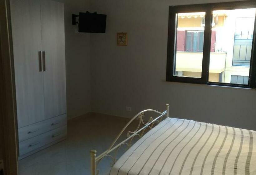 标准间, B&b Paradise