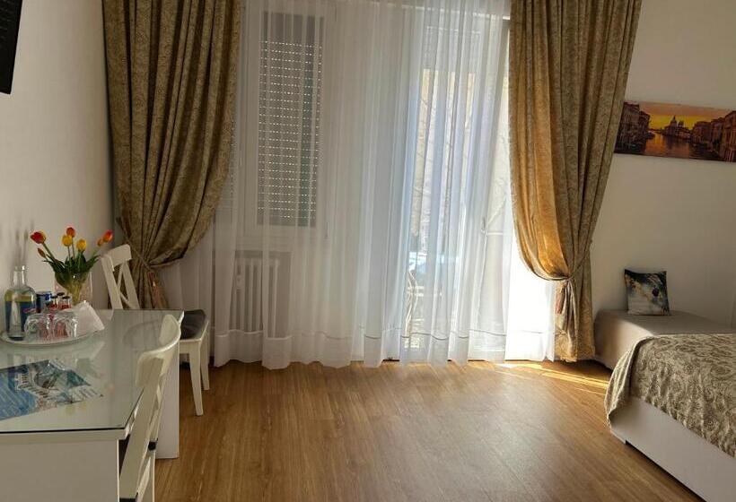 اتاق خانوادگی, Casa Di Taty B&b