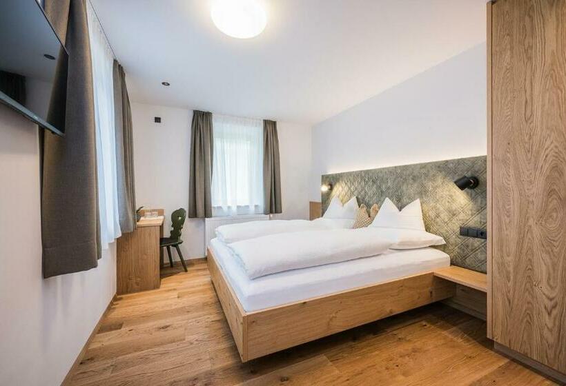 스탠다드 룸, Gasthof Albergo Dolomiten
