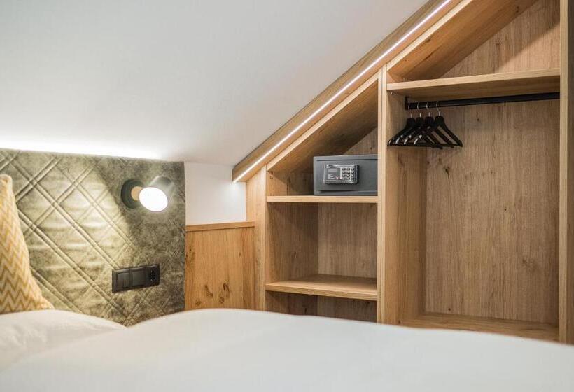 스탠다드 룸, Gasthof Albergo Dolomiten