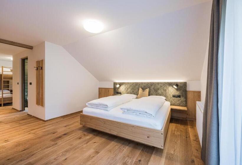Семейный Номер Вид на Горы, Gasthof Albergo Dolomiten