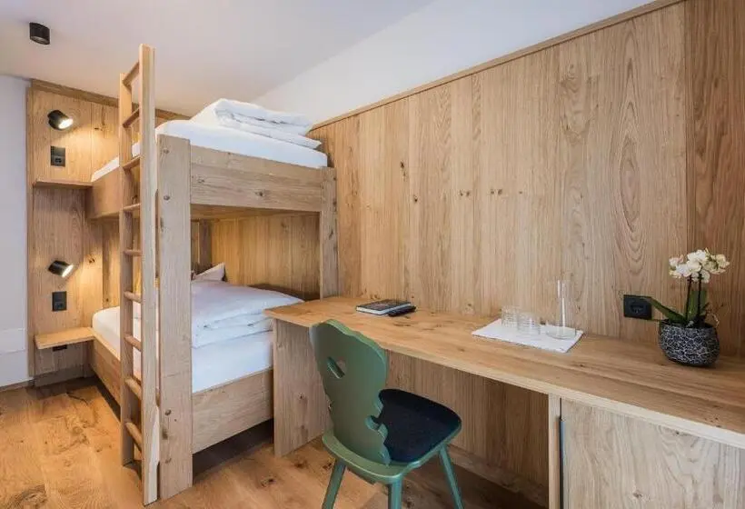 マウンテンビューファミリールーム, Gasthof Albergo Dolomiten