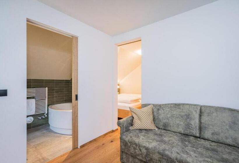 패밀리 룸 산 전망, Gasthof Albergo Dolomiten