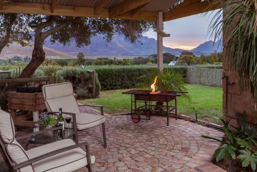 اتاق استاندارد, Heuwelsig Cottages