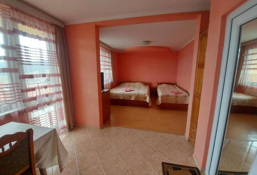 スタンダードトリプルルーム, къща за гости мелиса