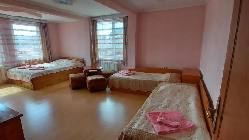 スタンダード４人部屋, къща за гости мелиса