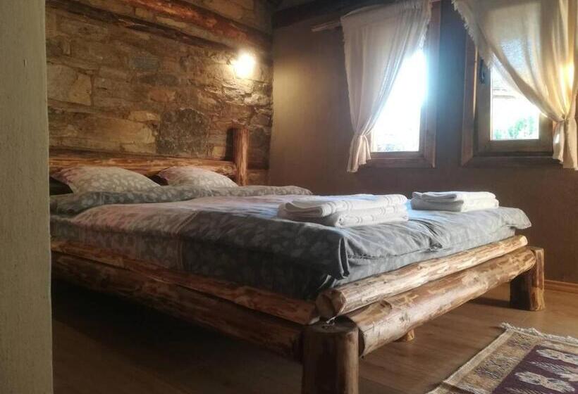 디럭스 룸, скендерова къща,къщичка алиса