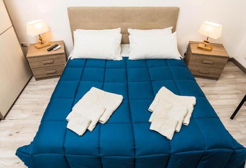 Номер Стандарт, La Casa Del Poeta