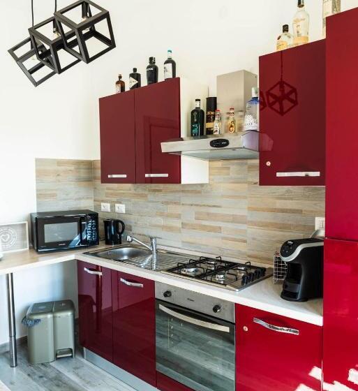 Номер Стандарт, La Casa Del Poeta