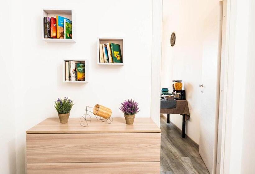 Номер Стандарт Совместная Ванная, La Casa Del Poeta