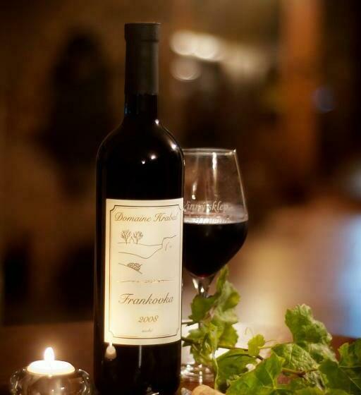 标准间, Sklep U Hrabalů